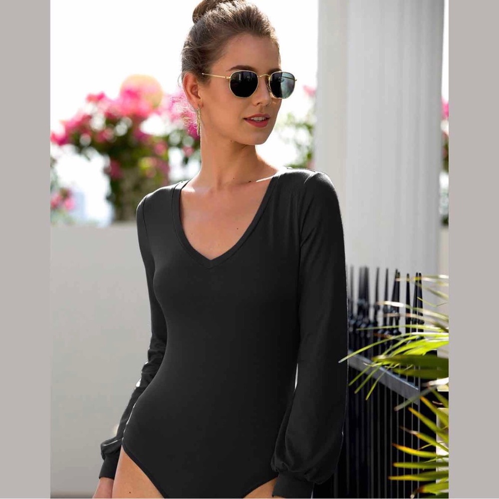 V-Neck Bodysuit - Picture 2 of 3